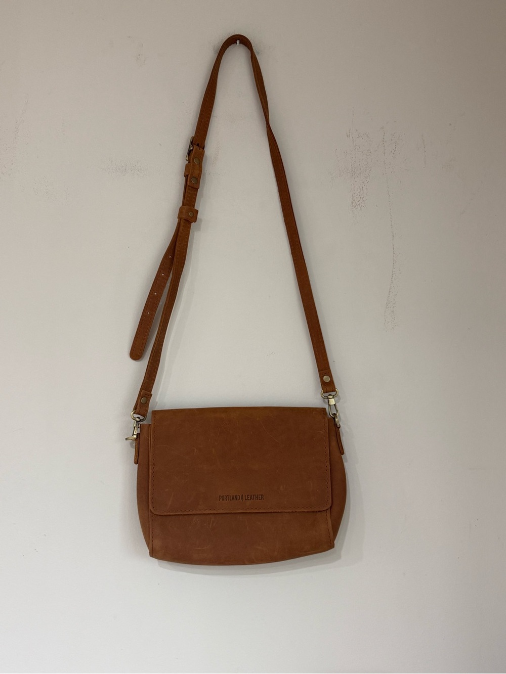 Portland Leather The Goods Metro Cross Body